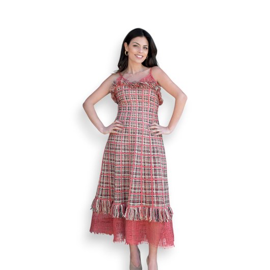 Vestido midi com franjas