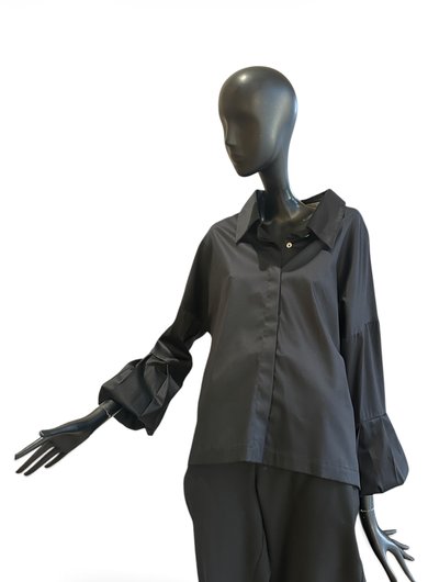 Blouse courte à plis